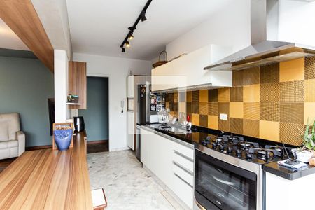 Cozinha de apartamento para alugar com 2 quartos, 80m² em Vila Nova Conceição, São Paulo