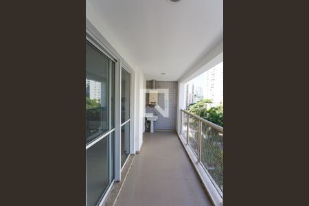 varanda /Serviço  de apartamento para alugar com 2 quartos, 60m² em Vila Andrade, São Paulo