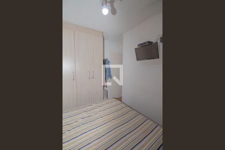 Quarto 2 de apartamento para alugar com 2 quartos, 50m² em Vila Alpina, São Paulo