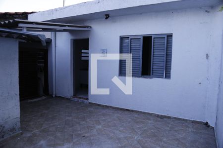 Casa para alugar com 60m², 1 quarto e sem vagaQuintal