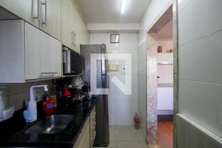 Apartamento à venda com 63m², 2 quartos e 1 vaga Apartamento à venda com 63m², 2 quartos e 1 vagaCozinha