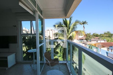 Varanda de apartamento para alugar com 2 quartos, 73m² em Jardim Virgínia, Guarujá