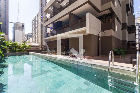 Studio à venda com 25m², 1 quarto e sem vagaÁrea comum - Piscina