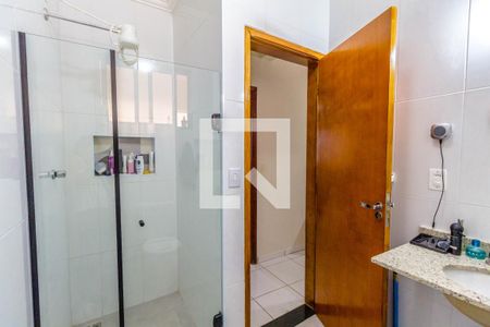 Banheiro de apartamento para alugar com 1 quarto, 60m² em Canto do Forte, Praia Grande