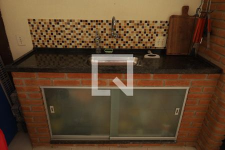 Casa à venda com 158m², 3 quartos e 4 vagasChurrasqueira