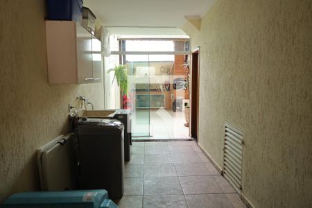 Casa à venda com 158m², 3 quartos e 4 vagasÁrea de serviço