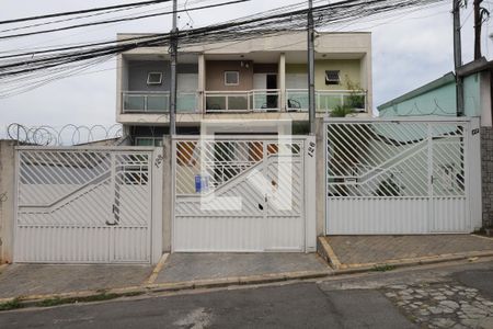 Casa à venda com 158m², 3 quartos e 4 vagasFachada - Placa instalada