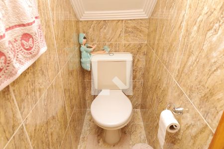 Casa à venda com 158m², 3 quartos e 4 vagasBanheiro Social