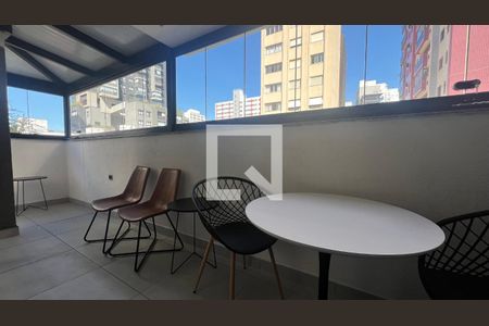 Studio à venda com 39m², 1 quarto e sem vaga Studio à venda com 39m², 1 quarto e sem vagaSacada