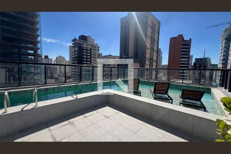 Studio à venda com 39m², 1 quarto e sem vaga Studio à venda com 39m², 1 quarto e sem vagaPiscina