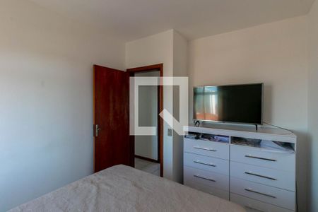 Quarto de apartamento para alugar com 2 quartos, 120m² em Carlos Prates, Belo Horizonte