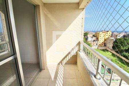 Varanda  de apartamento para alugar com 3 quartos, 75m² em Boca do Rio, Salvador