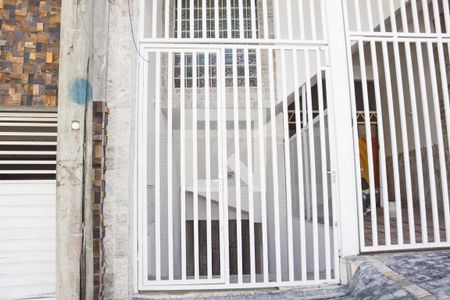 Casa para alugar com 132m², 2 quartos e 1 vaga Casa para alugar com 132m², 2 quartos e 1 vagaFachada
