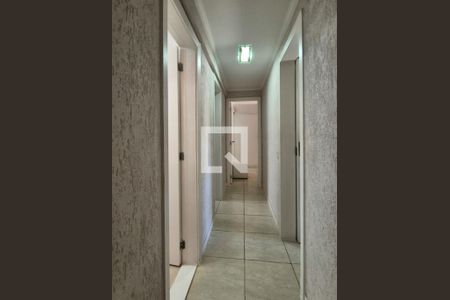 Apartamento à venda com 329m², 4 quartos e 2 vagasCorredor