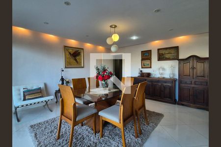 Sala de apartamento à venda com 4 quartos, 329m² em Recreio dos Bandeirantes, Rio de Janeiro