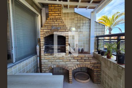 Apartamento à venda com 329m², 4 quartos e 2 vagasÁrea externa (1 andar)