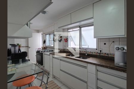 Apartamento à venda com 329m², 4 quartos e 2 vagasCozinha