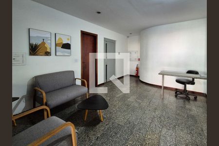 Apartamento à venda com 329m², 4 quartos e 2 vagasHall de entrada