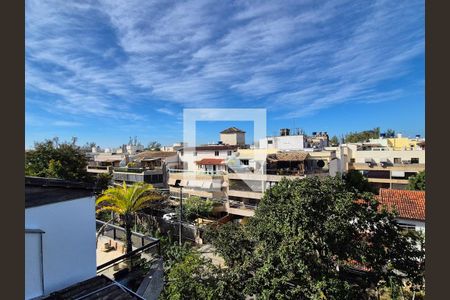 Apartamento à venda com 329m², 4 quartos e 2 vagasVista