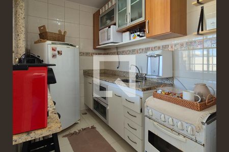 Apartamento à venda com 329m², 4 quartos e 2 vagasCozinha 2