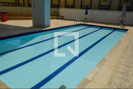 Apartamento à venda com 124m², 2 quartos e 1 vagaÁrea comum - Piscina