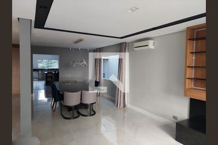 Casa à venda com 4 quartos, 292m² em Vila Sonia, São Paulo