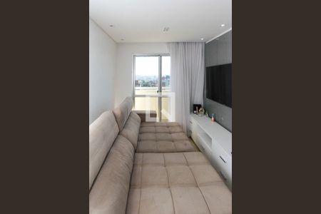 Sala de apartamento para alugar com 3 quartos, 49m² em Cidade Líder, São Paulo