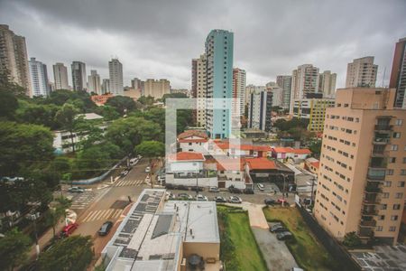 Apartamento à venda com 158m², 3 quartos e 2 vagas Apartamento à venda com 158m², 3 quartos e 2 vagasVista