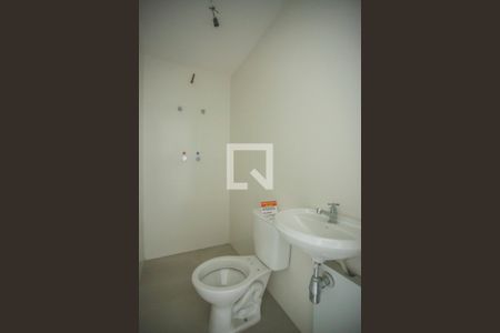 Apartamento à venda com 158m², 3 quartos e 2 vagas Apartamento à venda com 158m², 3 quartos e 2 vagasBanheiro de Serviço