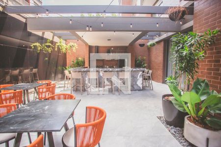 Apartamento à venda com 158m², 3 quartos e 2 vagas Apartamento à venda com 158m², 3 quartos e 2 vagasÁrea comum - Churrasqueira