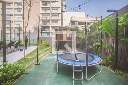 Apartamento à venda com 158m², 3 quartos e 2 vagas Apartamento à venda com 158m², 3 quartos e 2 vagasÁrea Comum - Playground