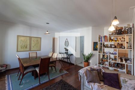 Sala  de apartamento para alugar com 3 quartos, 100m² em Campo Belo, São Paulo