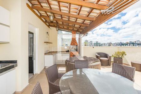 Apartamento para alugar com 163m², 3 quartos e 2 vagas Apartamento para alugar com 163m², 3 quartos e 2 vagasVaranda