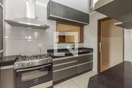 Apartamento para alugar com 163m², 3 quartos e 2 vagas Apartamento para alugar com 163m², 3 quartos e 2 vagasCozinha