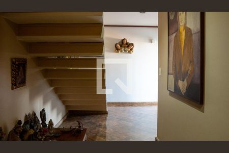 Apartamento à venda com 425m², 4 quartos e 1 vagaEscada