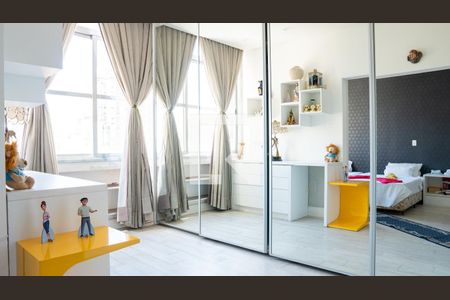 Apartamento à venda com 425m², 4 quartos e 1 vagaQuarto 1