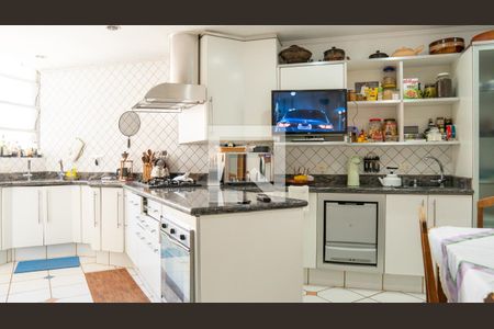 Apartamento à venda com 425m², 4 quartos e 1 vagaCozinha