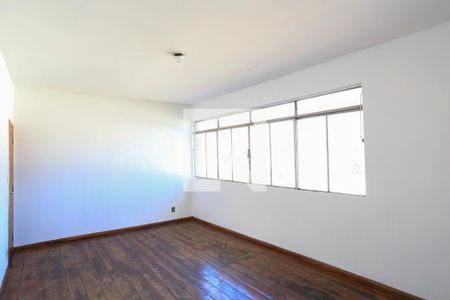 Apartamento à venda com 3 quartos, 98m² em Serra, Belo Horizonte