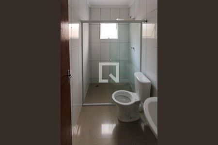 Banheiro da Suite de casa para alugar com 2 quartos, 70m² em Jardim Sapopemba, São Paulo