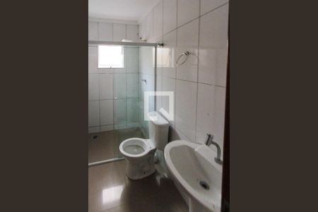 Banheiro da Suite de casa para alugar com 2 quartos, 45m² em Jardim Sapopemba, São Paulo