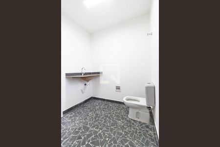 Banheiro de casa para alugar com 1 quarto, 75m² em Carandiru, São Paulo