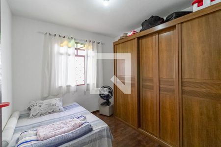 Quarto 2 de casa à venda com 3 quartos, 200m² em Planalto, Belo Horizonte