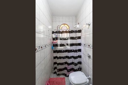 Casa à venda com 200m², 3 quartos e 1 vagaBanheiro social 