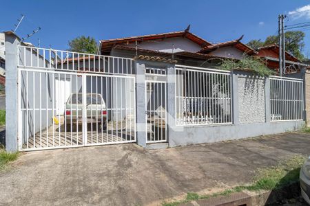 Casa à venda com 200m², 3 quartos e 1 vagaFachada