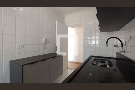 Apartamento para alugar com 67m², 2 quartos e 2 vagasCozinha