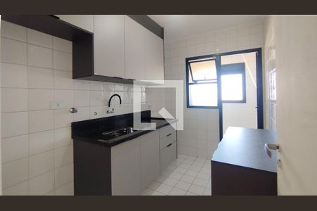 Apartamento para alugar com 67m², 2 quartos e 2 vagasCozinha