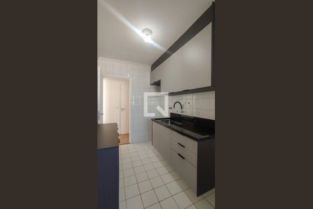 Apartamento para alugar com 67m², 2 quartos e 2 vagasCozinha