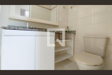 Apartamento para alugar com 67m², 2 quartos e 2 vagasBanheiro Social