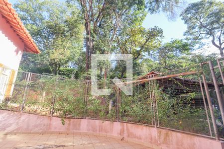 Casa de condomínio à venda com 5000m², 6 quartos e 3 vagasQuintal