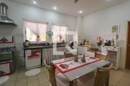 Casa de condomínio à venda com 5000m², 6 quartos e 3 vagasCozinha